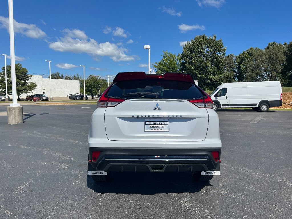 Used 2024 Mitsubishi Eclipse Cross LE image 6