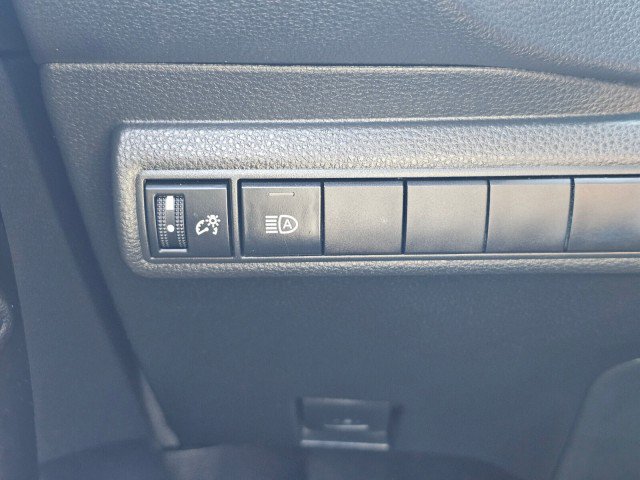 Used 2024 Toyota Corolla XSE FWD image 39