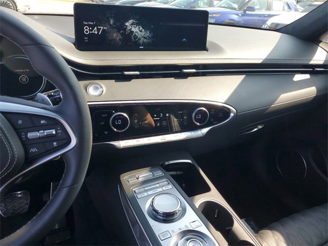 New 2025 Genesis GV70 3.5T Sport w/ Sport Advanced Package AWD/4WD image 28