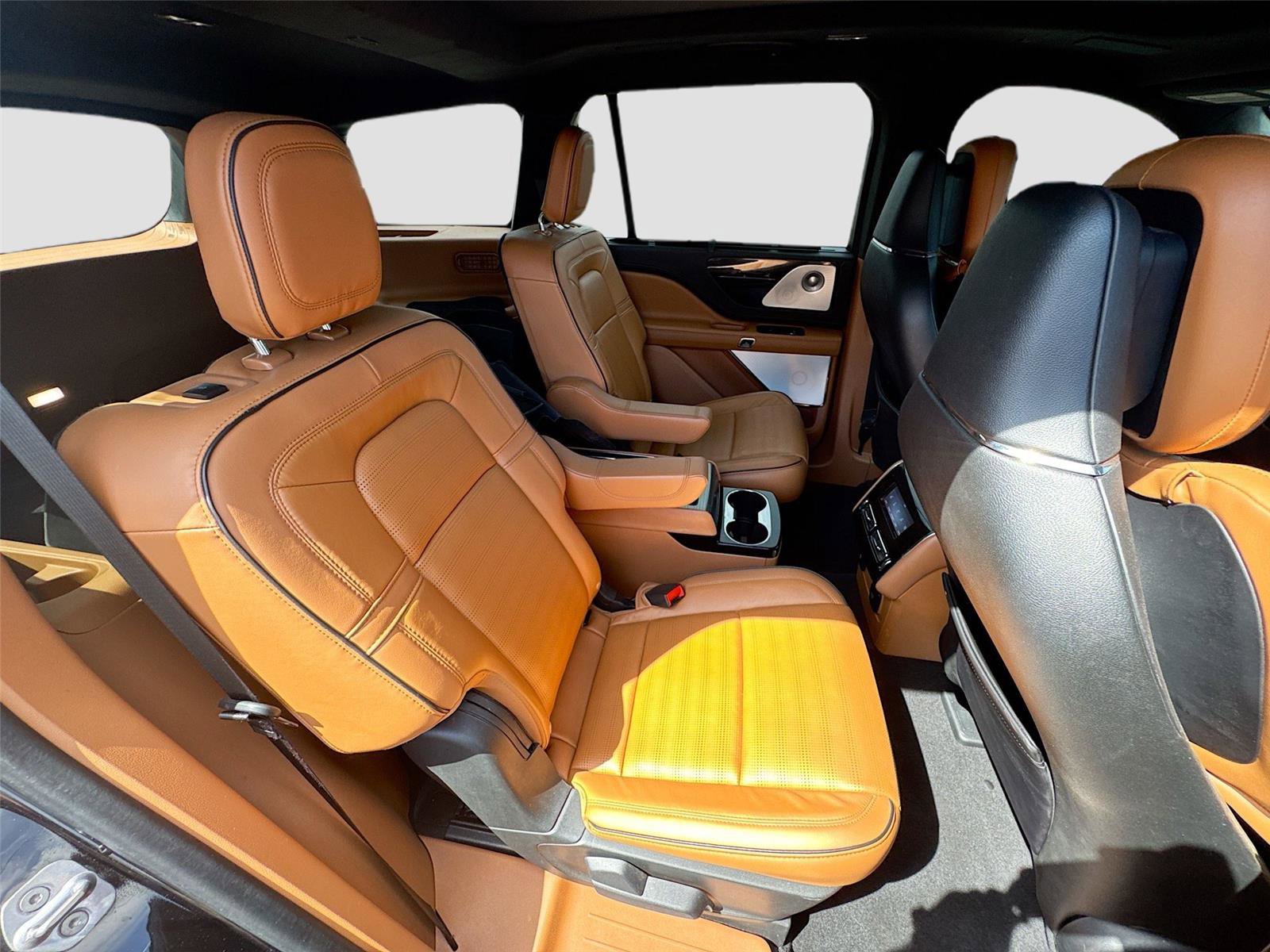 Used 2023 Lincoln Aviator Black Label w/ Dynamic Handling Package AWD/4WD image 13