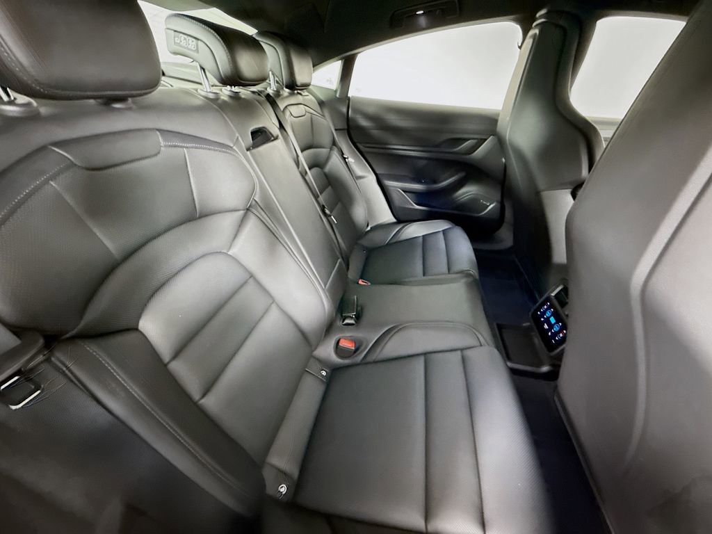 Used 2024 Porsche Taycan GTS image 25