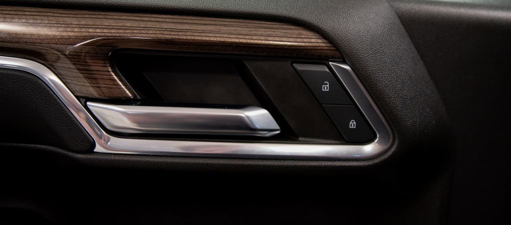 Used 2023 Chevrolet Silverado 1500 LT Trail Boss image 15