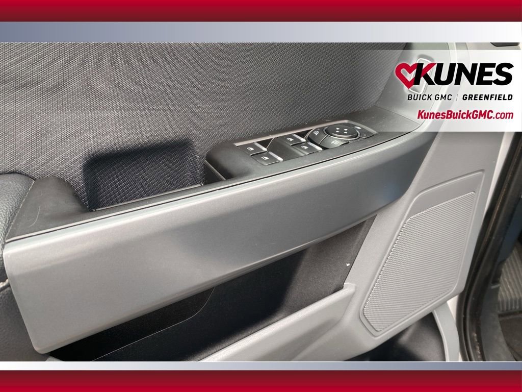 Used 2023 Ford F150 XLT image 27