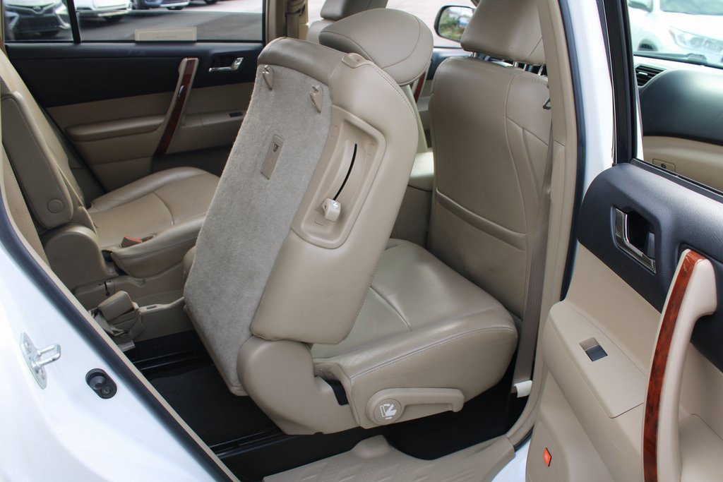 Used 2012 Toyota Highlander Limited image 36