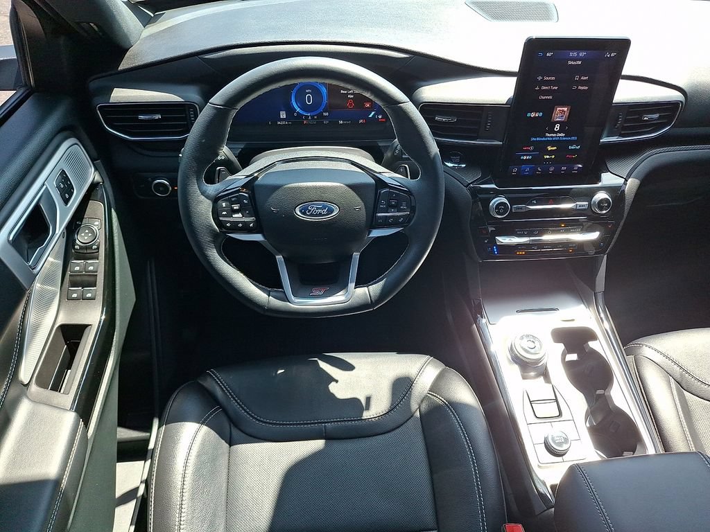 Used 2023 Ford Explorer ST w/ Equipment Group 401A AWD/4WD image 2