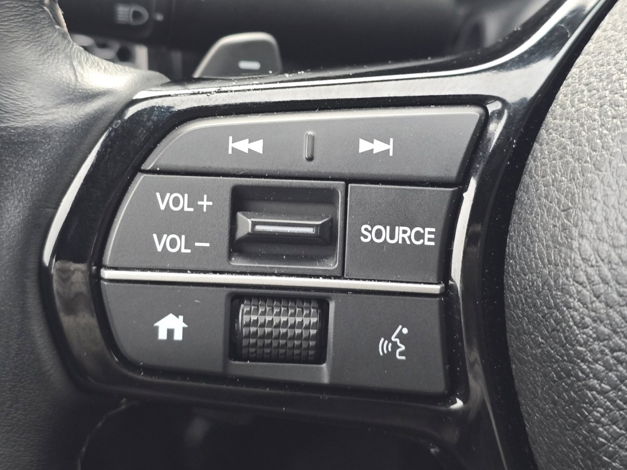 Certified 2025 Honda Civic Sport image 29