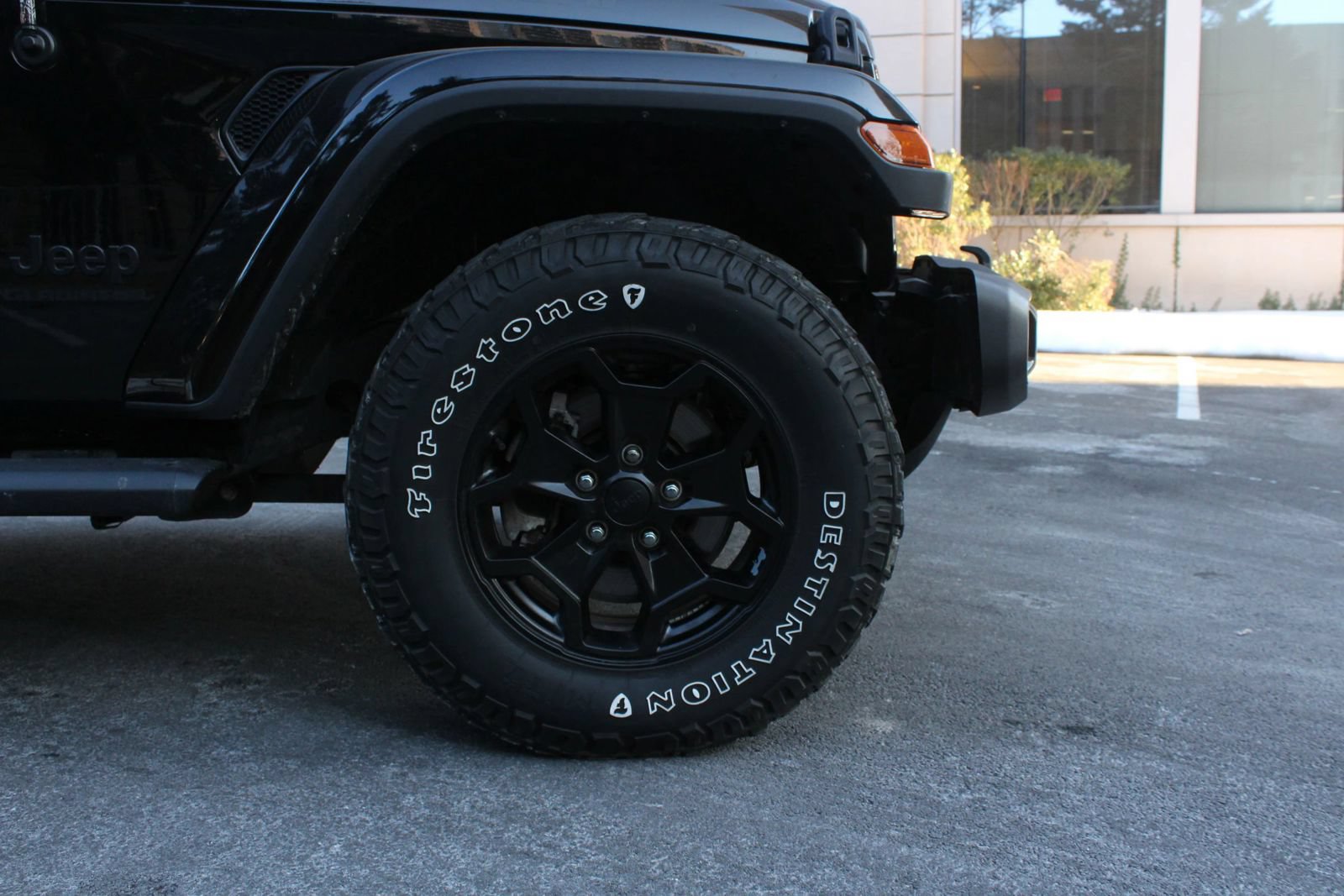 Used 2021 Jeep Gladiator Sport AWD/4WD image 4