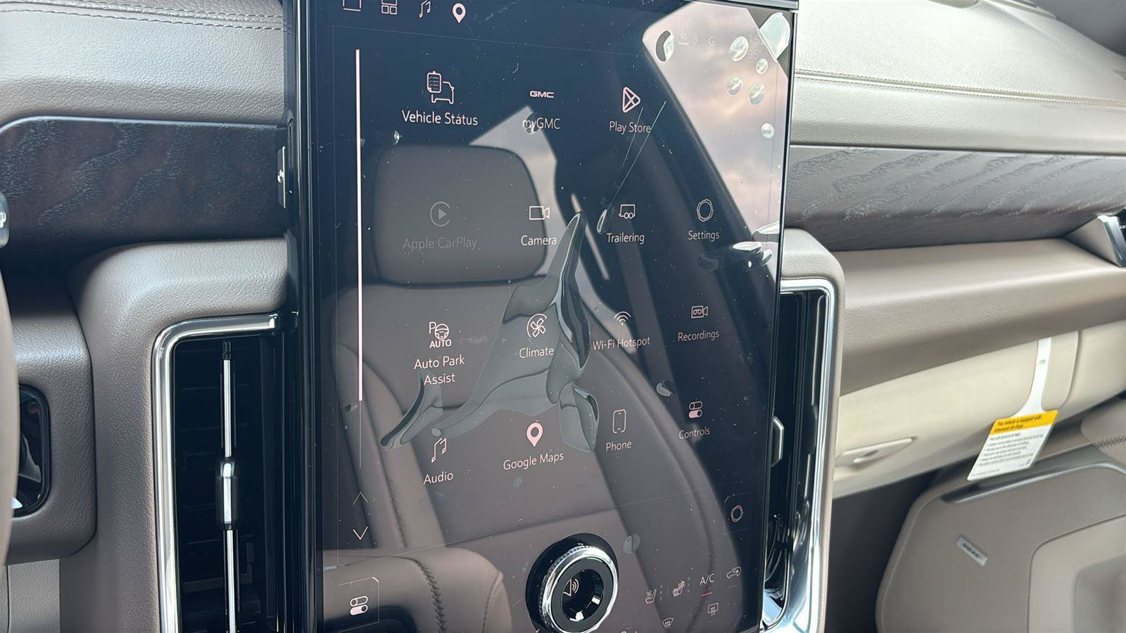 New 2026 GMC Yukon XL Denali RWD image 33