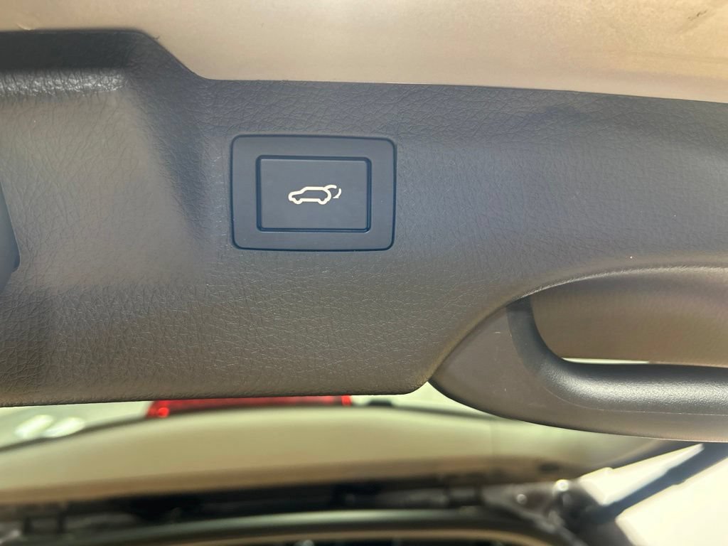 Used 2014 Kia Sorento EX w/ EX V6 Touring Package AWD/4WD image 16