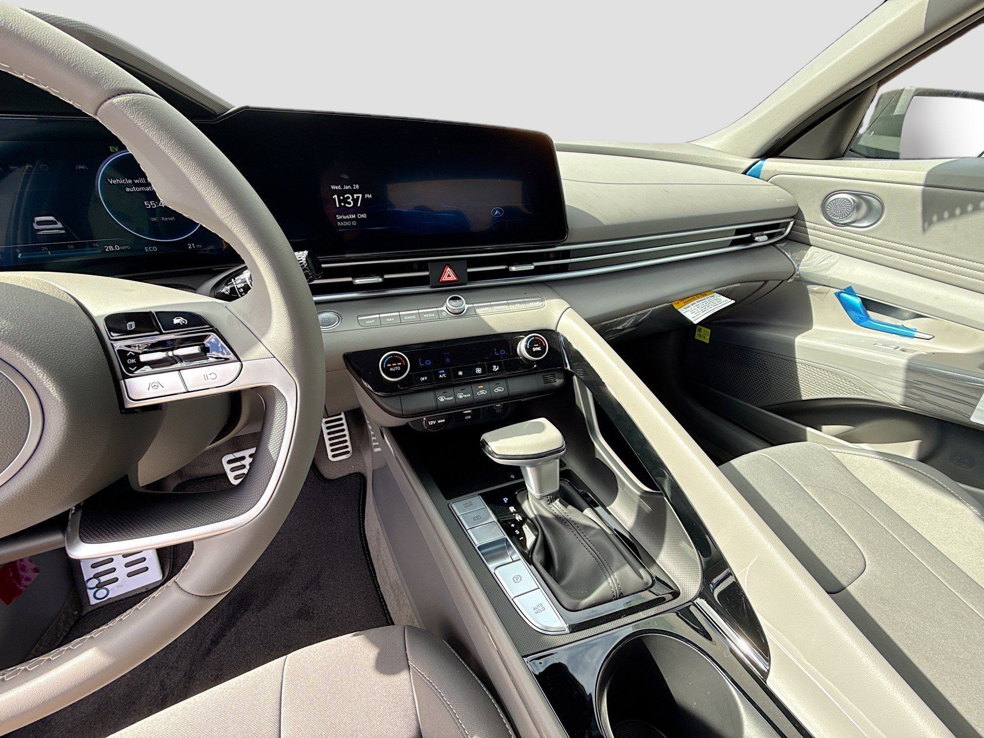 New 2026 Hyundai Elantra Sport FWD image 26