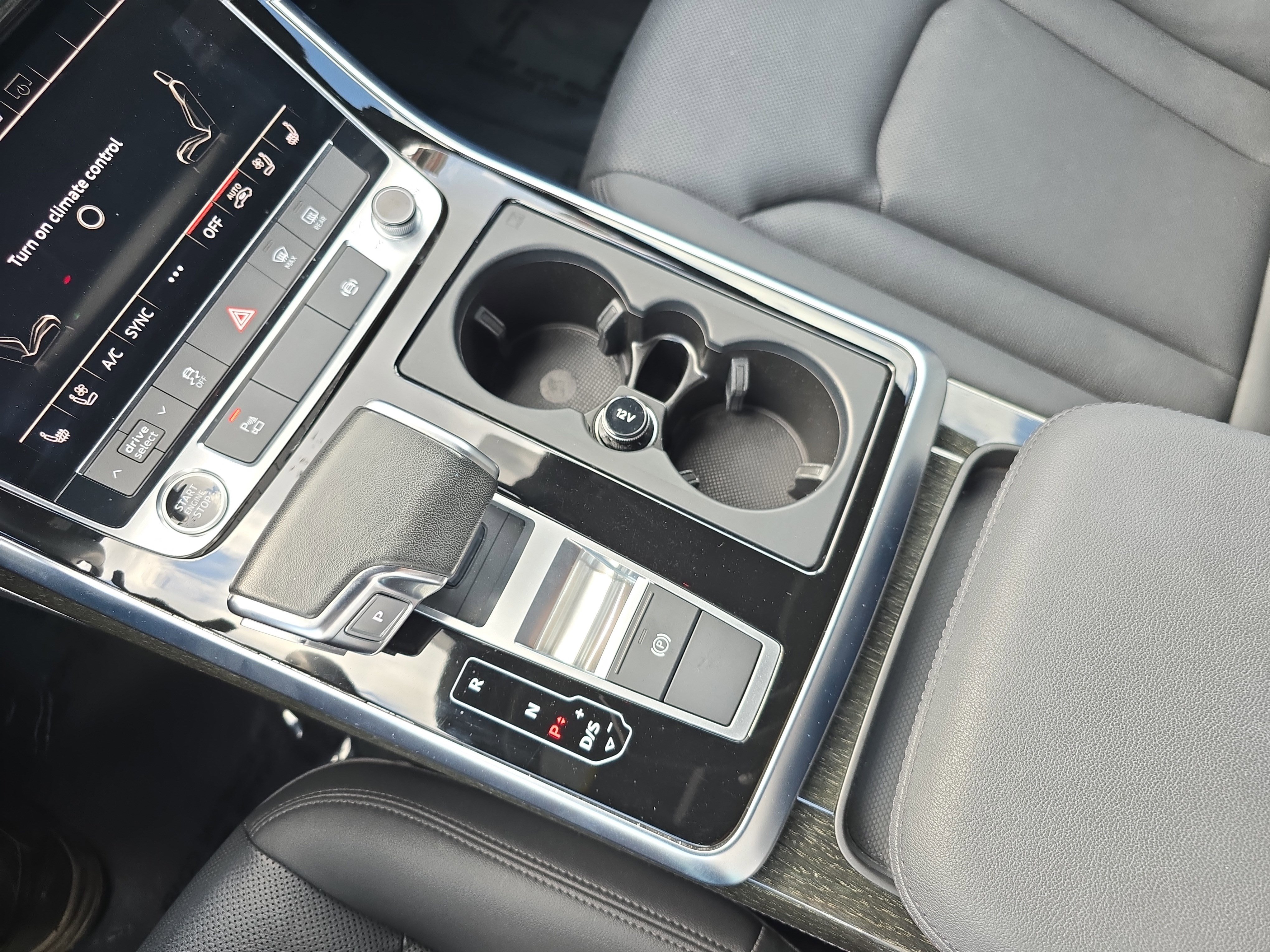 Used 2023 Audi Q7 2.0T Premium Plus w/ Premium Plus Package image 23