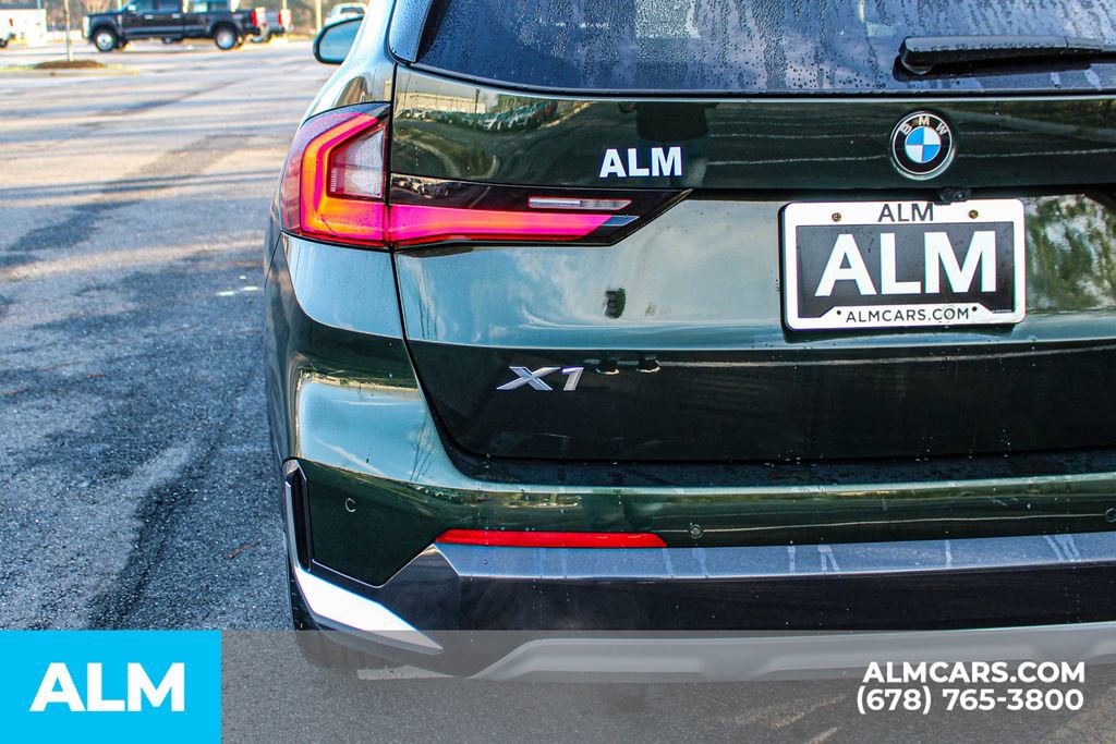 Used 2025 BMW X1 xDrive28i AWD/4WD image 13