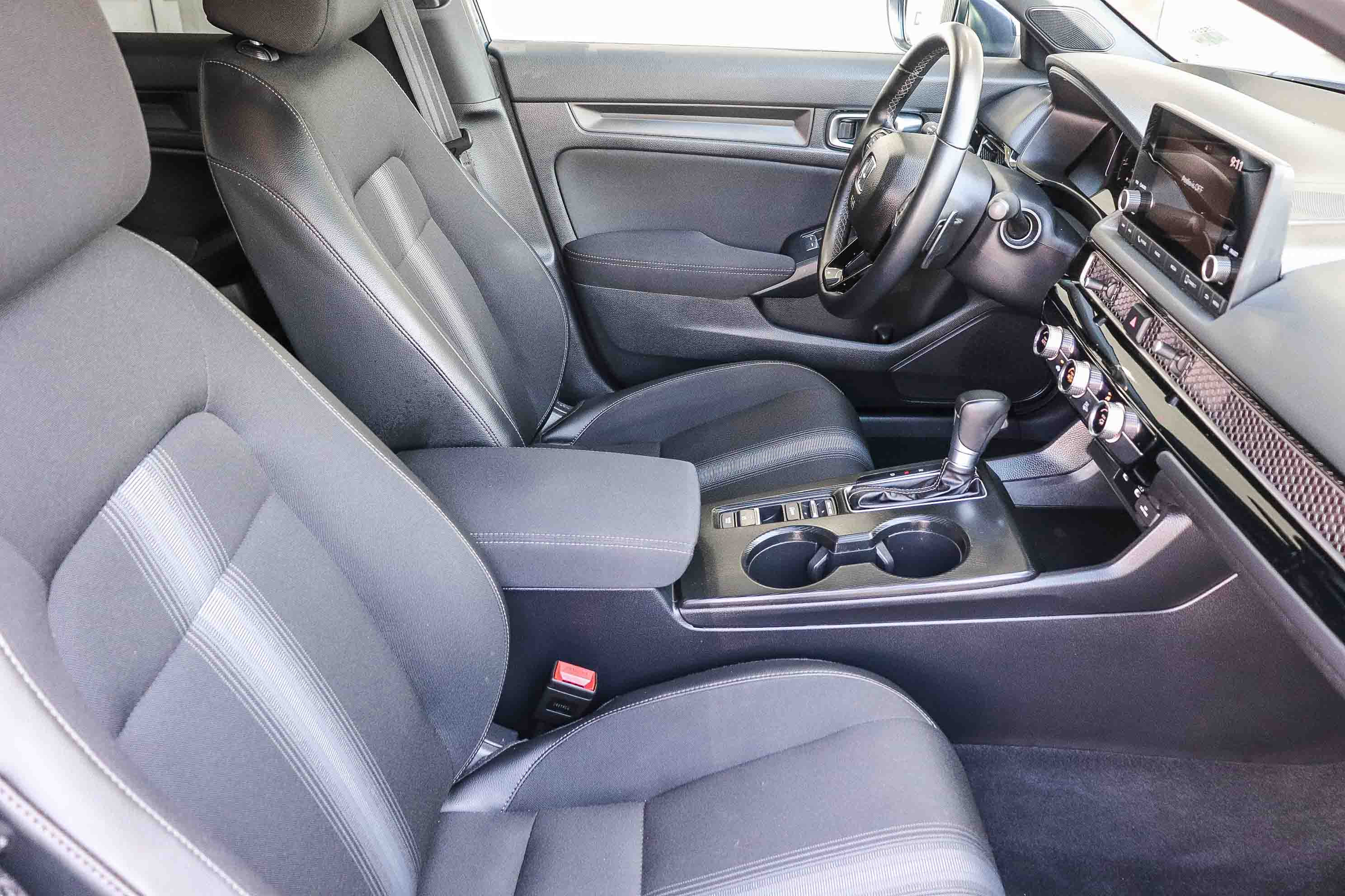 Certified 2025 Honda Civic Sport image 19
