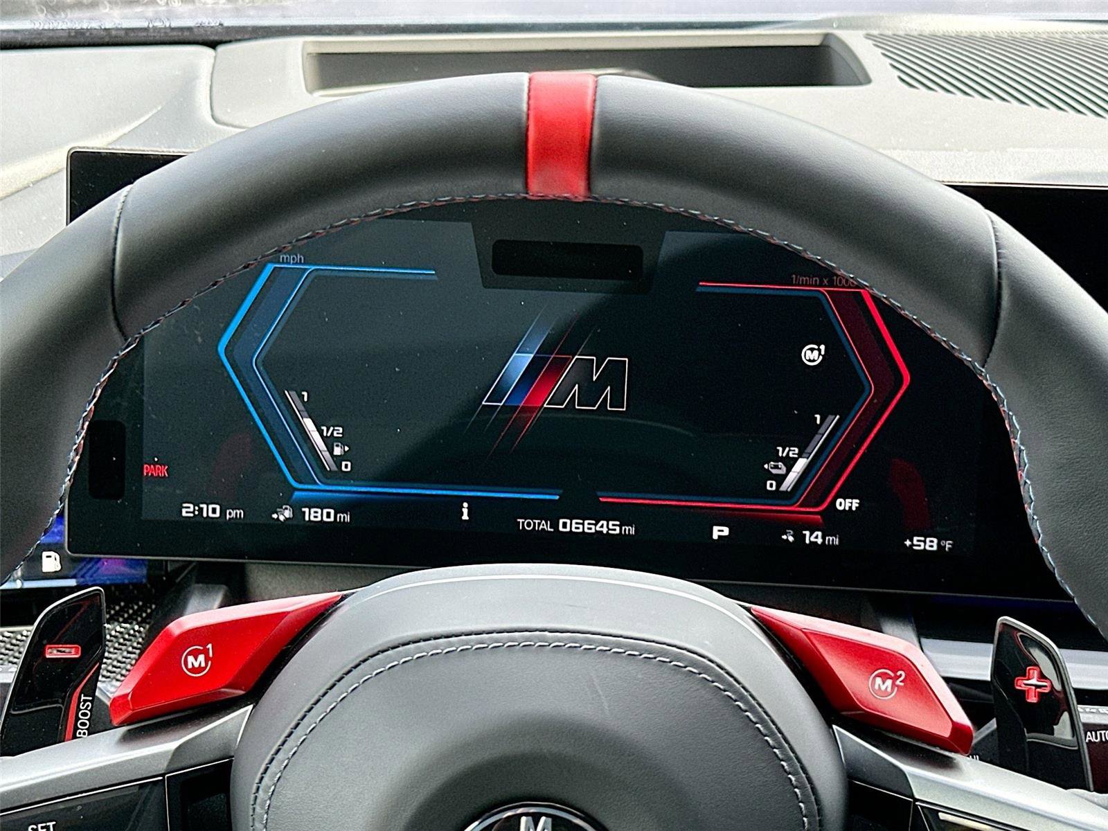 Used 2025 BMW M5 Touring image 12