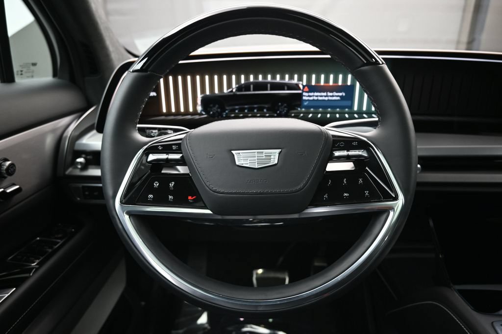 Used 2026 Cadillac Vistiq Platinum w/ LPO, Floor Liner Package AWD/4WD image 13