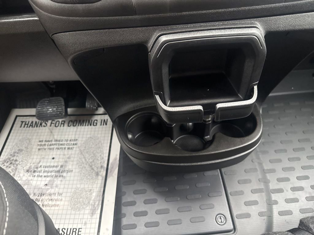 Used 2024 RAM ProMaster 2500 image 23