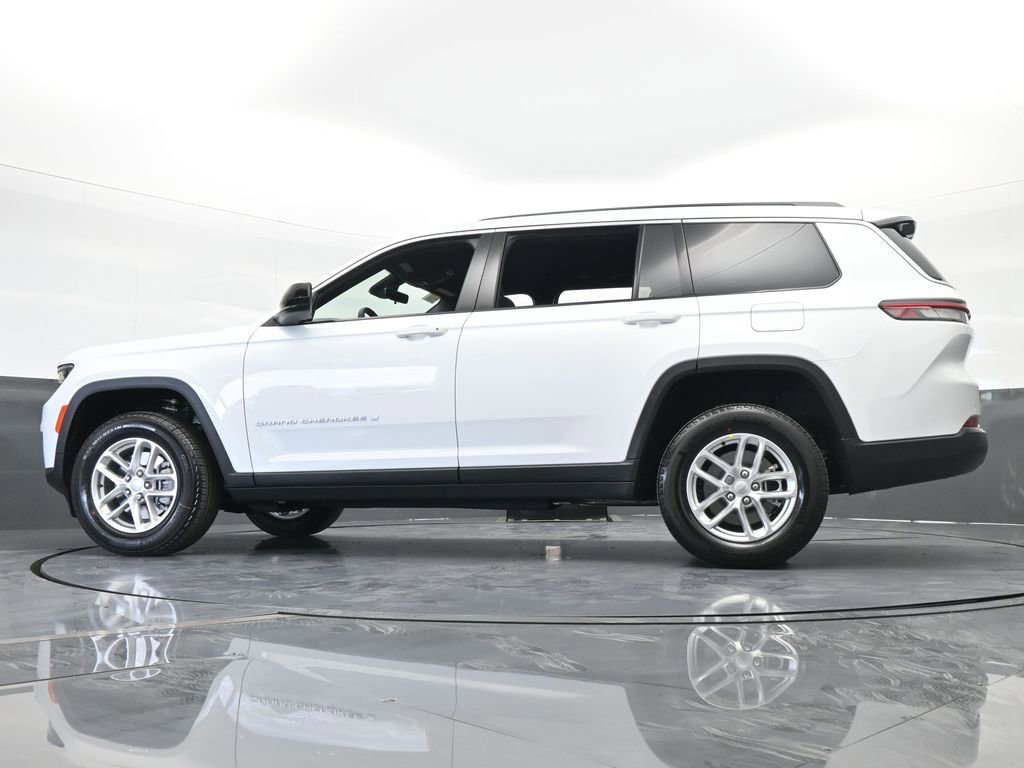 Used 2025 Jeep Grand Cherokee L Laredo image 46
