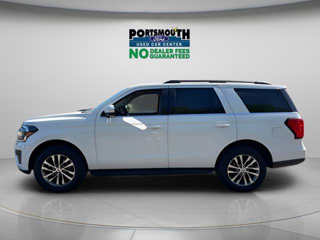 Used 2022 Ford Expedition XLT AWD/4WD image 2
