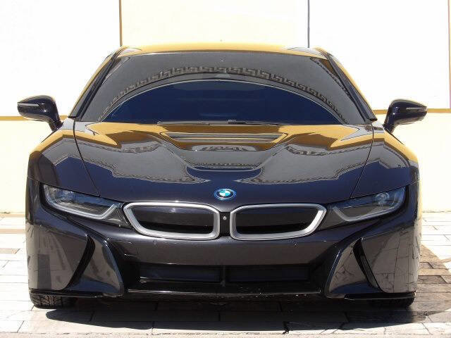 Used 2019 BMW i8 Coupe image 5