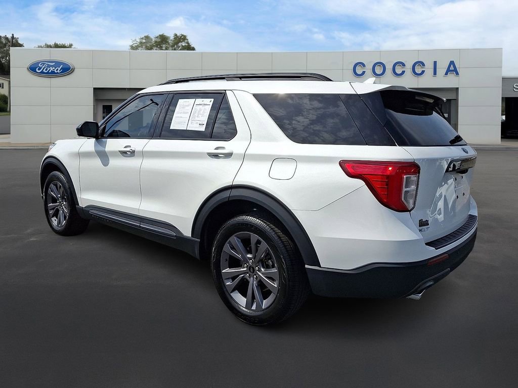 Certified 2023 Ford Explorer XLT w/ Equipment Group 202A image 6