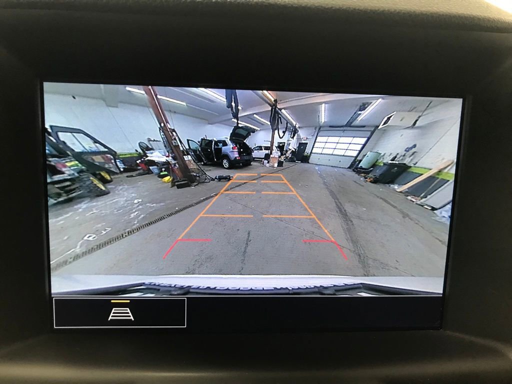 Used 2022 GMC Terrain SLT w/ Infotainment Package II image 20