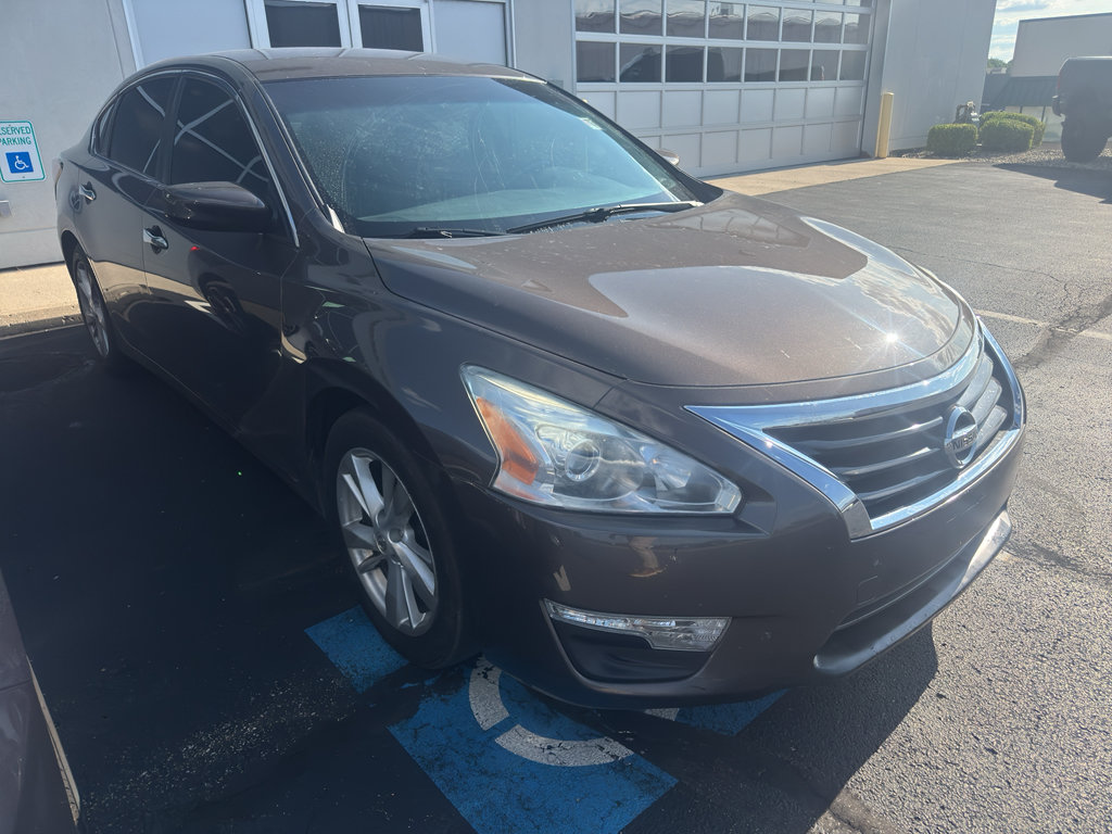 Used 2014 Nissan Altima 2.5 SV FWD image 3