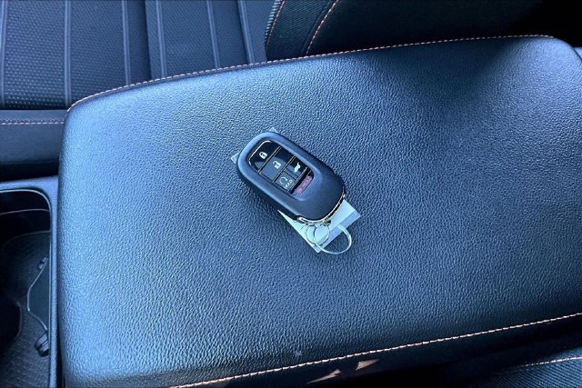 Used 2024 Honda CR-V Sport image 36