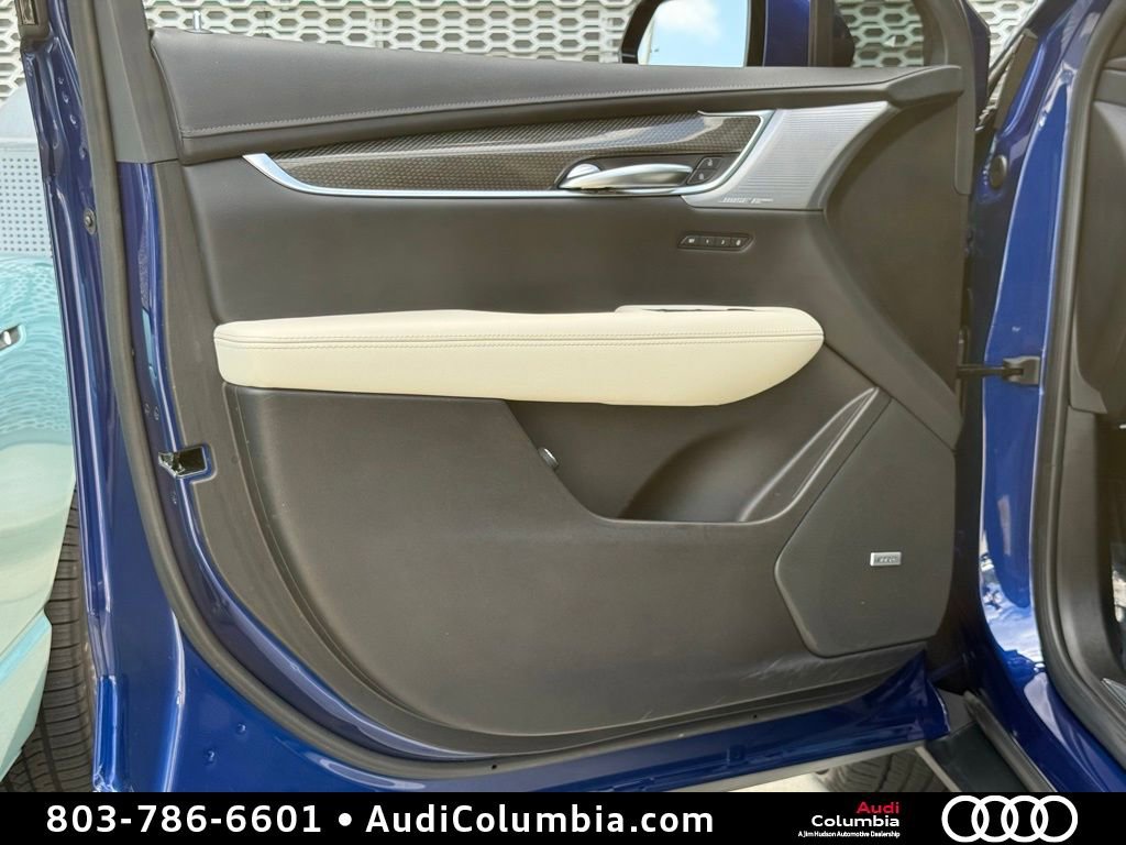 Used 2023 Cadillac XT5 Sportv w/ Technology Package AWD/4WD image 21