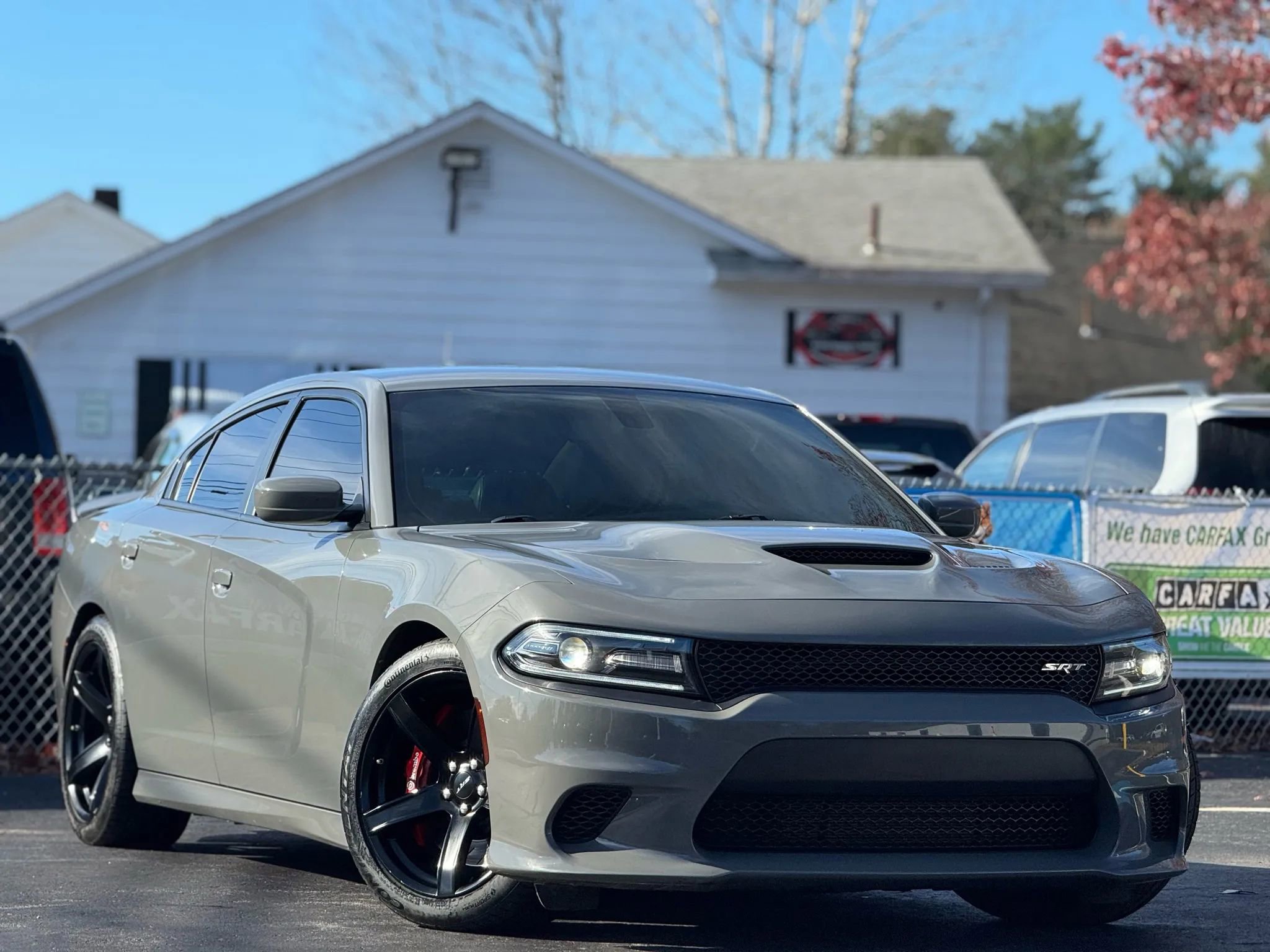 Used 2017 Dodge Charger SRT Hellcat image 2