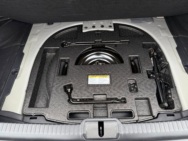 Certified 2021 Lexus ES 250 w/ Premium Package image 29