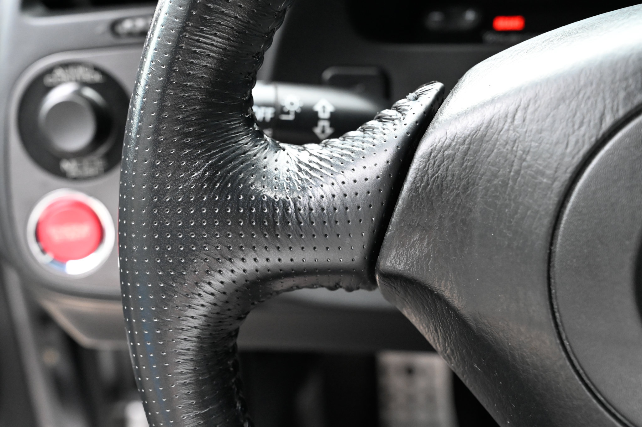 Used 2000 Honda S2000 image 23