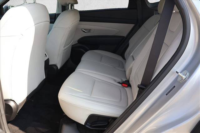 Used 2025 Hyundai Tucson SEL AWD/4WD image 23