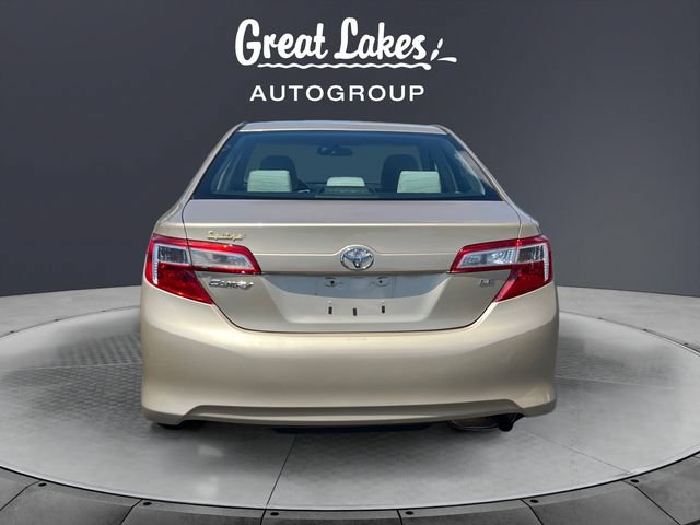 Used 2012 Toyota Camry LE FWD image 4