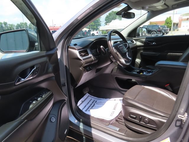 Used 2020 GMC Acadia SLT w/ Trailering Package AWD/4WD image 18