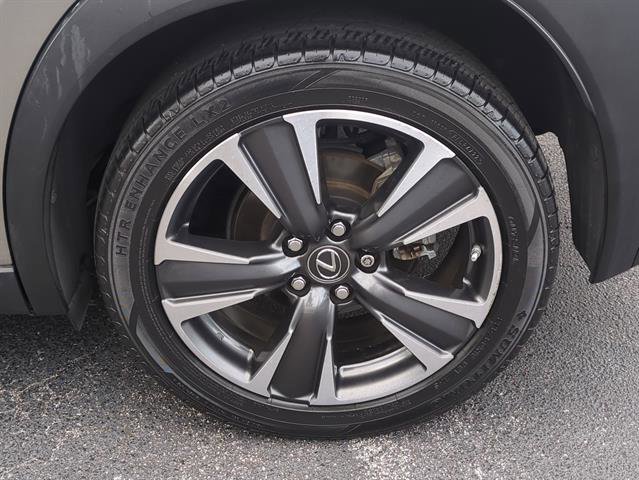 Used 2019 Lexus UX 250h image 9
