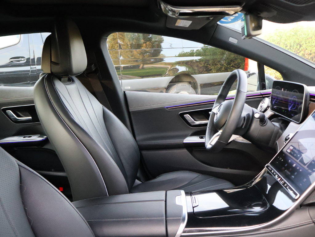 Certified 2023 Mercedes-Benz EQE 350+ 4MATIC Sedan image 11