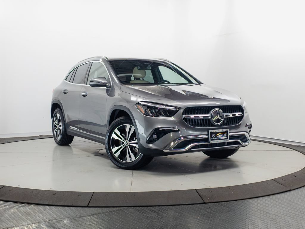 Certified 2026 Mercedes-Benz GLA 250 4MATIC image 1