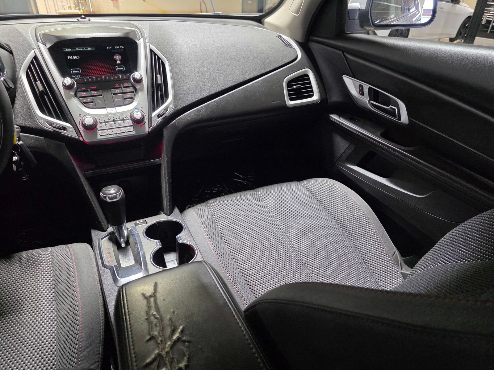 Used 2016 GMC Terrain SLE FWD image 17