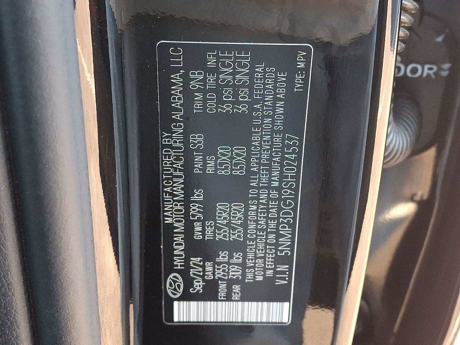 Used 2025 Hyundai Santa Fe Limited image 26