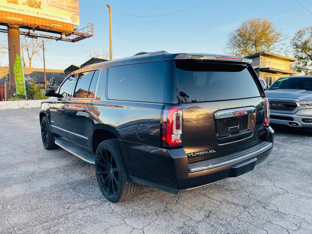 Used 2016 GMC Yukon XL Denali w/ Open Road Package image 7