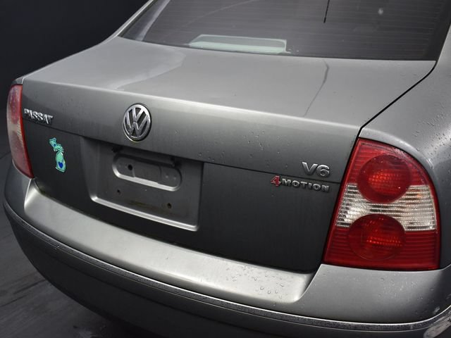 Used 2004 Volkswagen Passat GLX AWD/4WD image 17
