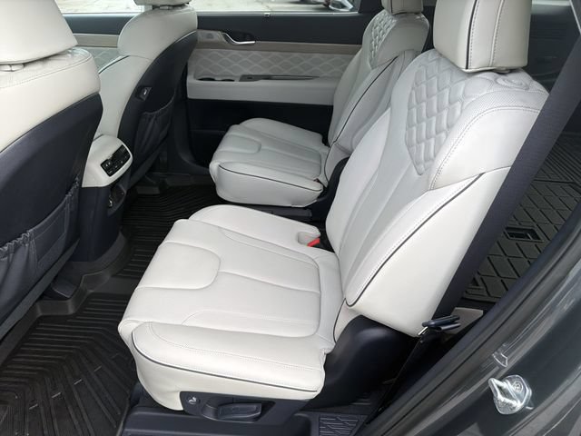 Used 2022 Hyundai Palisade Calligraphy FWD image 24