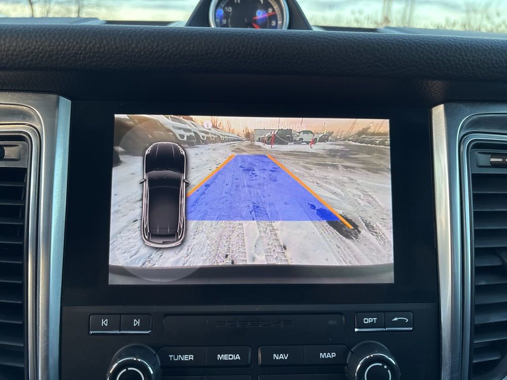 Used 2018 Porsche Macan Base image 21