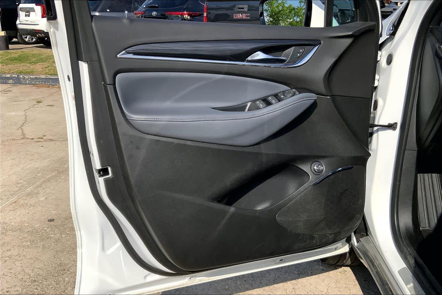 Certified 2023 Buick Enclave Essence FWD image 21