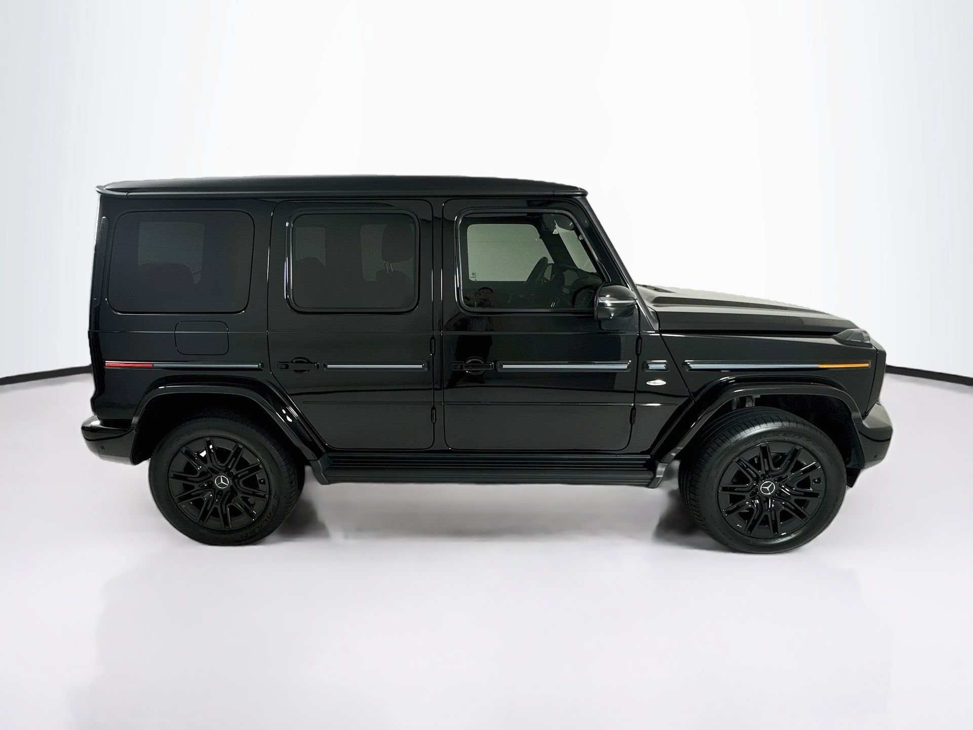 Used 2025 Mercedes-Benz G 580 w/ EQ Technology image 9