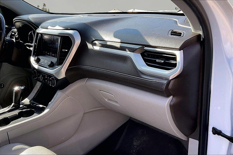 Used 2019 GMC Acadia SLT AWD/4WD image 26