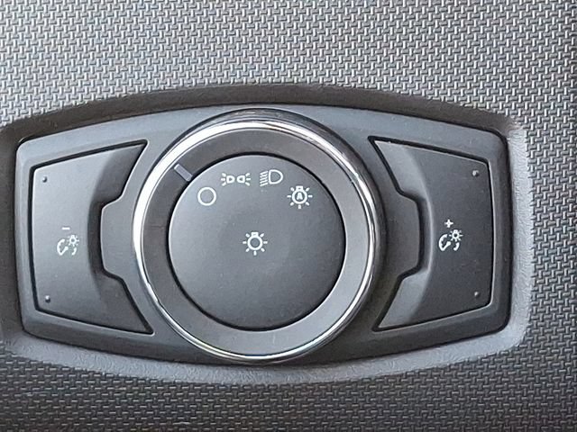 Used 2023 Ford F650 2WD Regular Cab Super Duty image 25