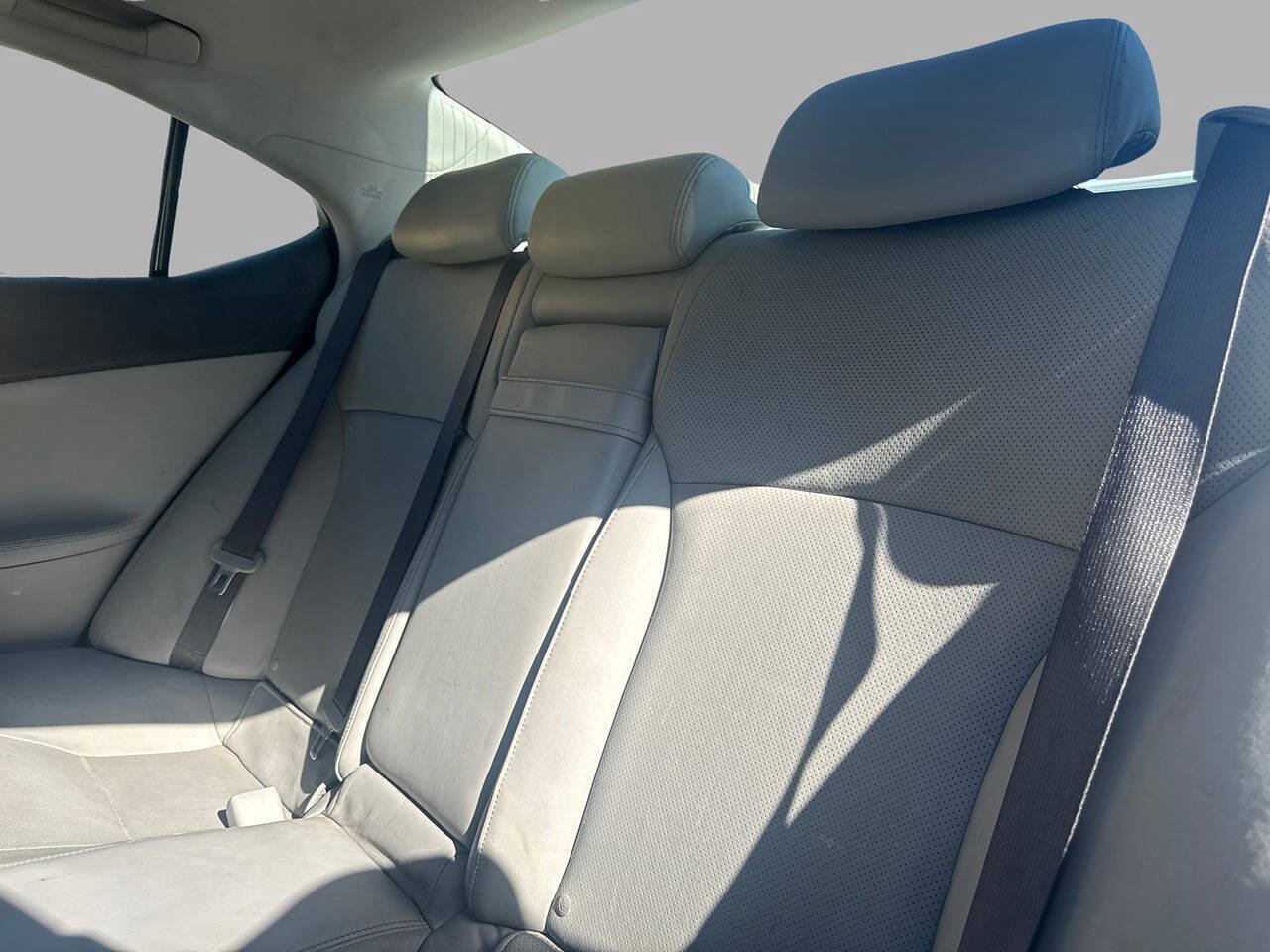 Used 2007 Lexus IS 350 RWD image 22