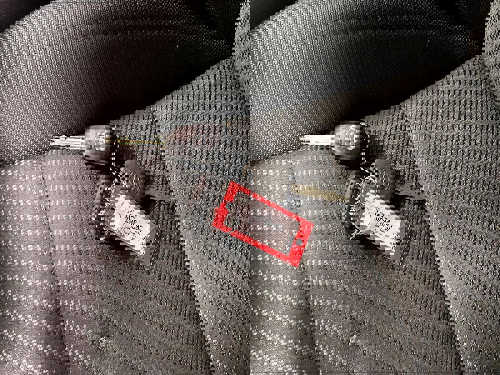 Used 2017 Toyota Camry LE image 29