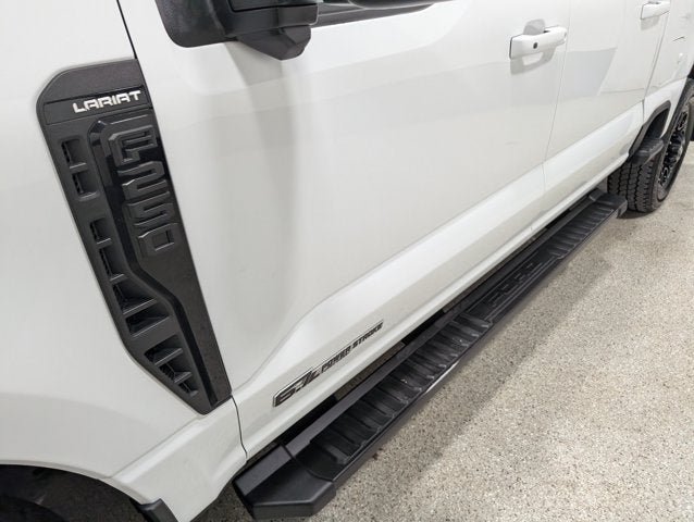 Used 2025 Ford F250 Lariat w/ Black Appearance Package AWD/4WD image 9